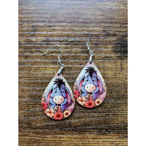 Eeyore Floral Earrings Winnie the Pooh Disney - Picture 1 of 3